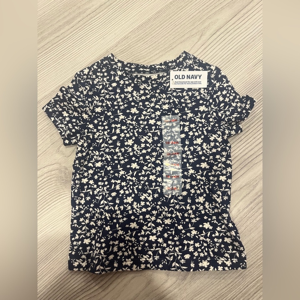 NWT - Old Navy 18-24 month t-shirt. Navy blue floral